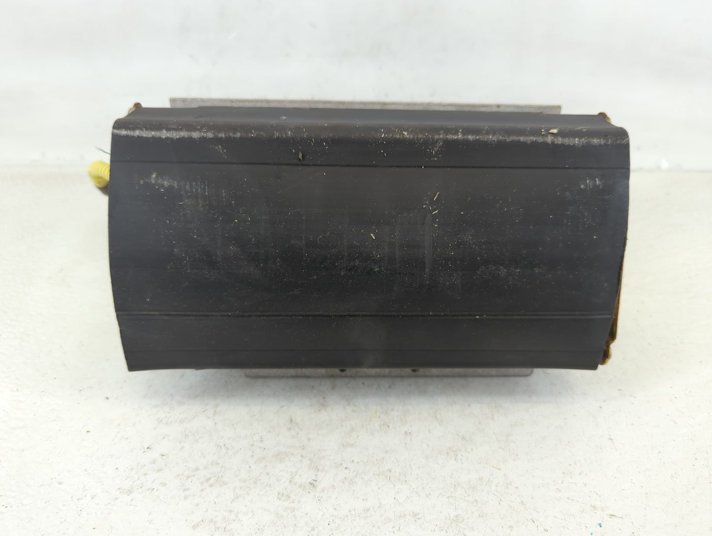 1998-1999 Dodge Durango Air Bag Driver Left Steering Wheel Mounted P/N:P55314816AD Fits Fits 1998 1999 OEM Used Auto Parts - Oemusedautoparts1.com