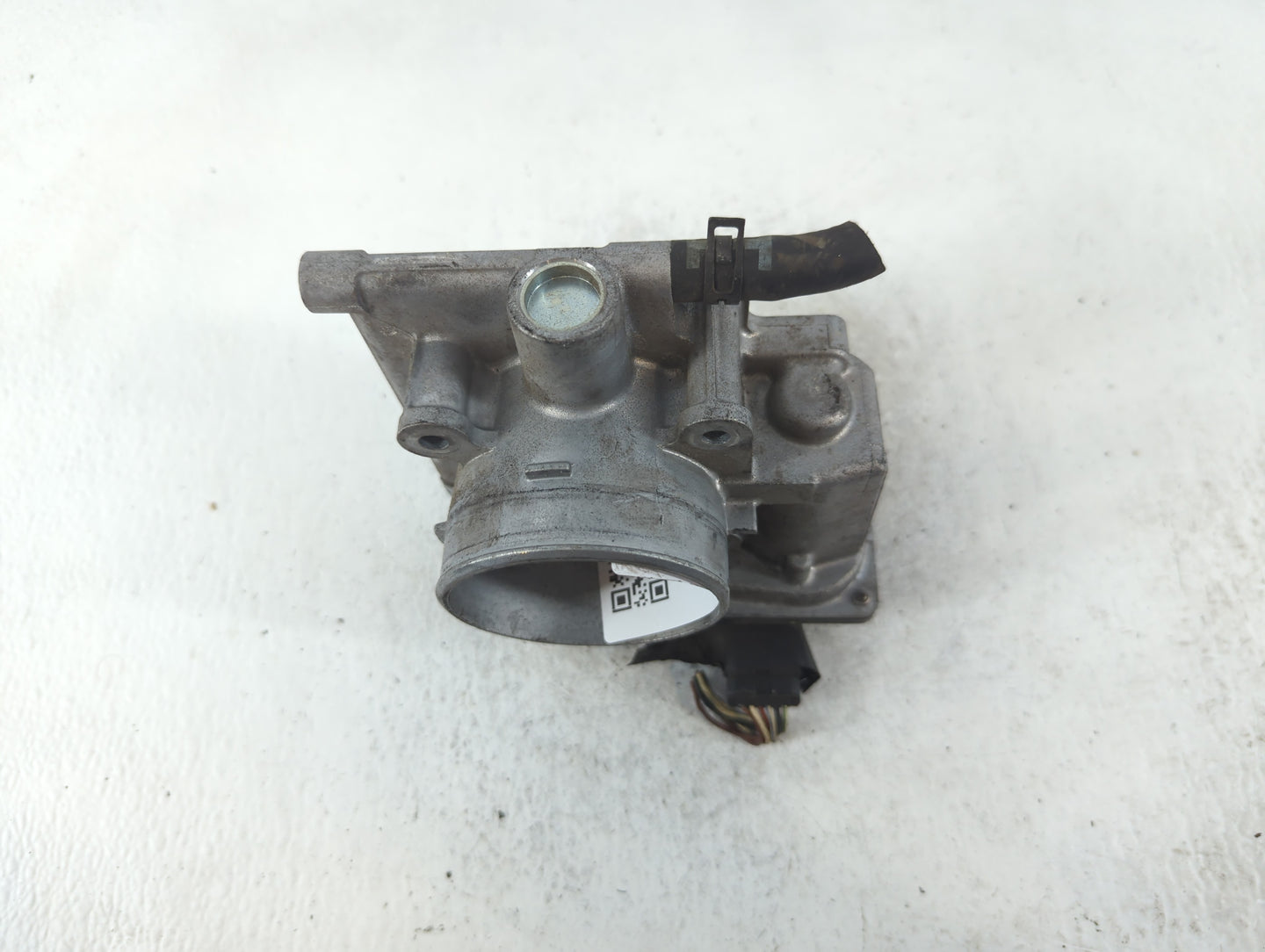 2010-2012 Mazda Cx-7 Throttle Body P/N:9B4G-9F991-A Fits Fits 2009 2010 2011 2012 2013 2014 2015 2016 2017 OEM Used Auto Parts - Oemusedautoparts1.com