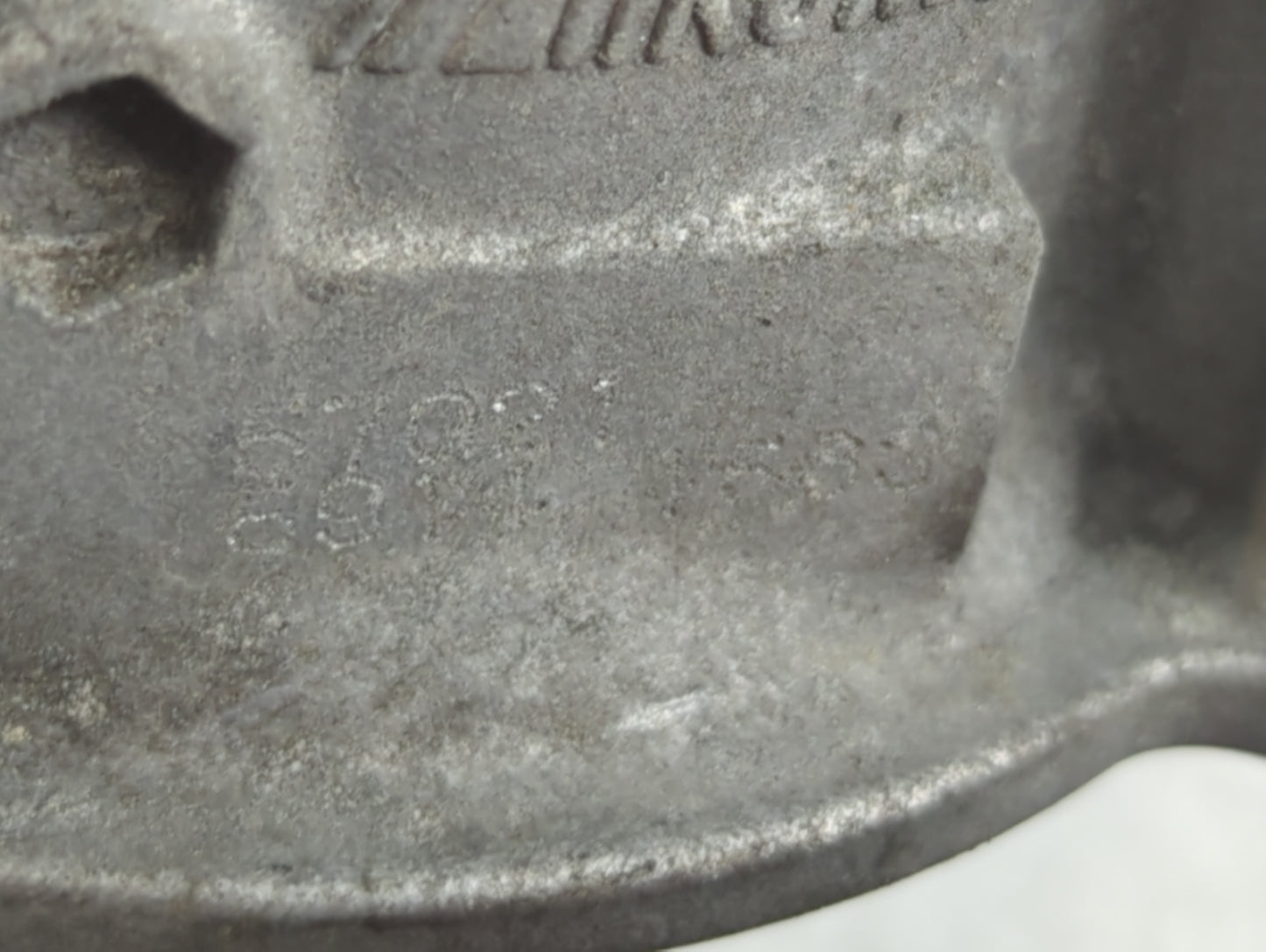 2013-2017 Mitsubishi Outlander Throttle Body P/N:57021 Fits Fits 2013 2014 2015 2016 2017 OEM Used Auto Parts - Oemusedautoparts1.com