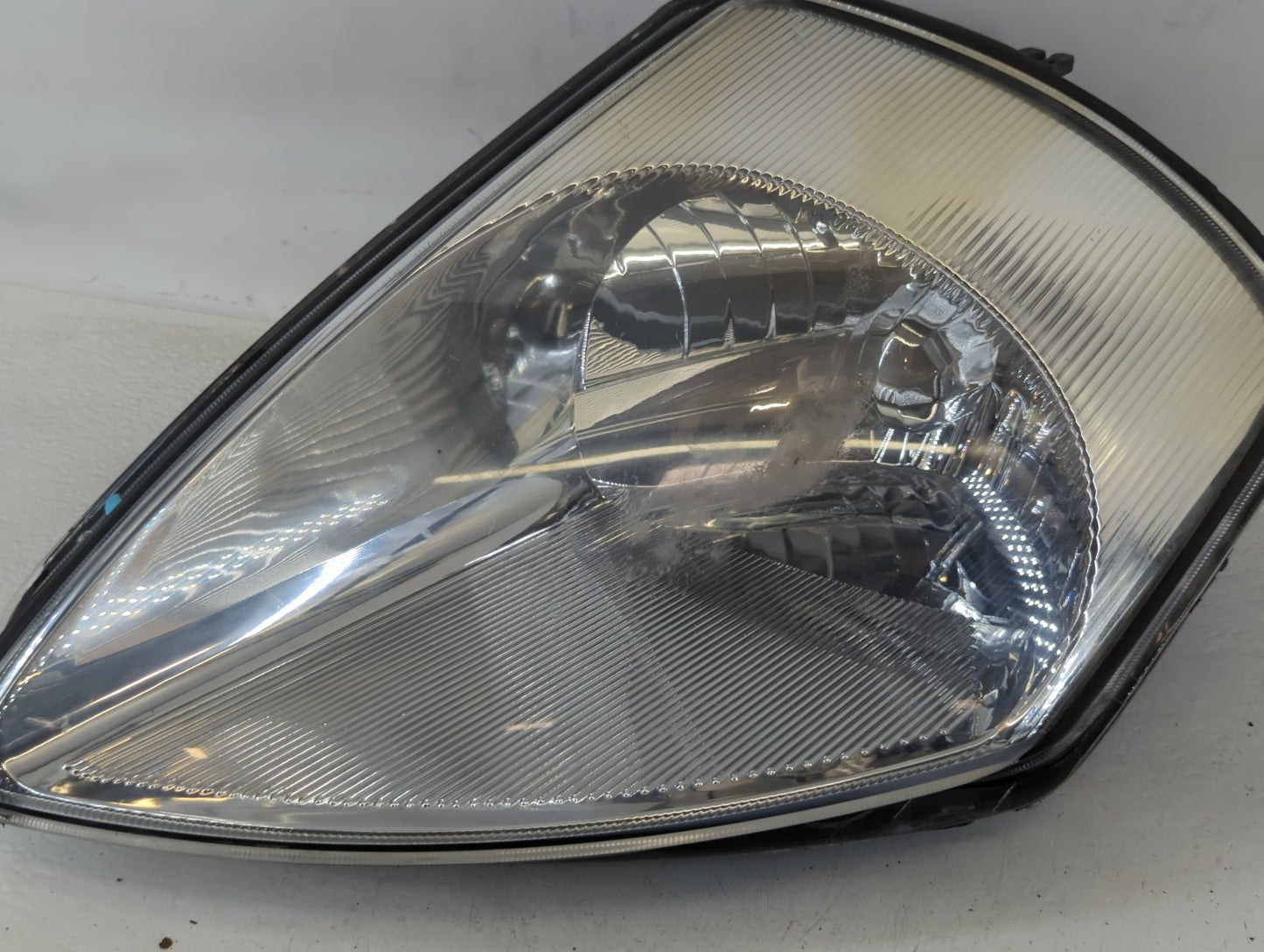 2003-2005 Mitsubishi Eclipse Driver Left Oem Head Light Headlight Lamp - Oemusedautoparts1.com