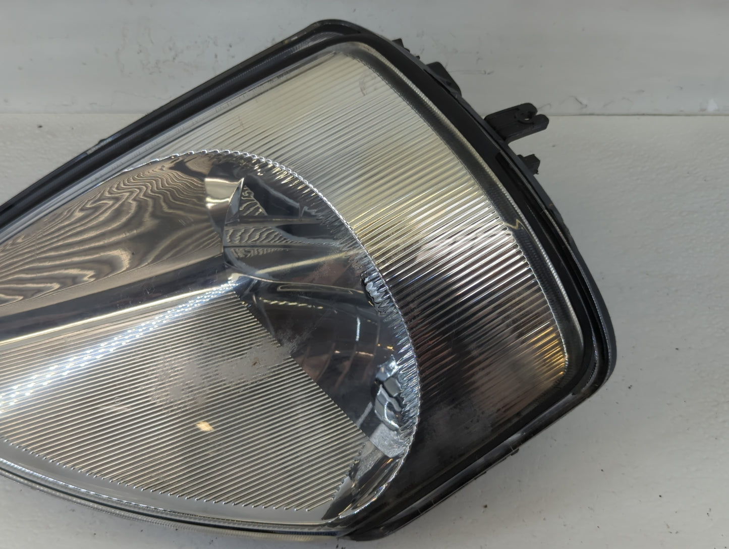 2003-2005 Mitsubishi Eclipse Driver Left Oem Head Light Headlight Lamp - Oemusedautoparts1.com