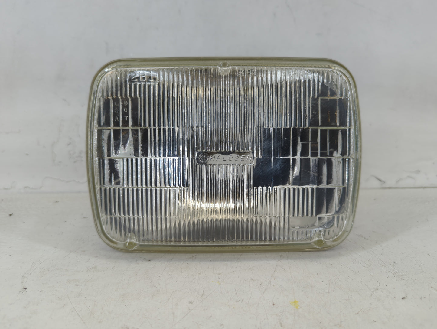 1997-2001 Jeep Cherokee Passenger Right Oem Head Light Headlight Lamp - Oemusedautoparts1.com