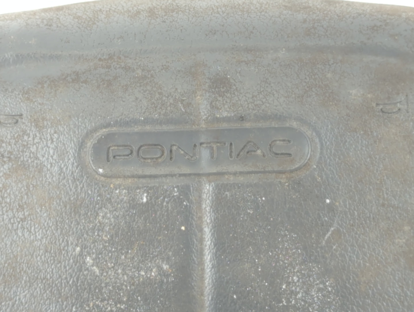 2006 Pontiac Firebird Air Bag Driver Left Steering Wheel Mounted P/N:16822658 Fits OEM Used Auto Parts - Oemusedautoparts1.com