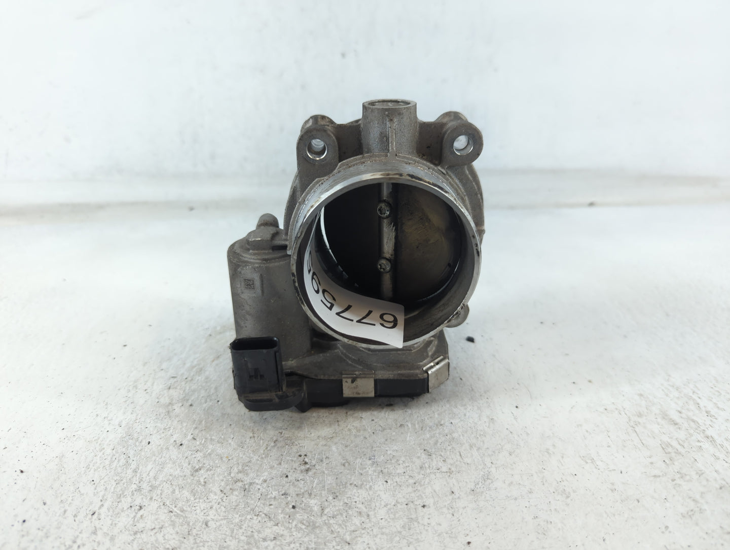 2012-2015 Chevrolet Camaro Throttle Body P/N:12632172BA Fits Fits 2012 2013 2014 2015 2016 2017 2018 2019 2020 2021 2022 OEM Used Auto Parts - Oemusedautoparts1.com