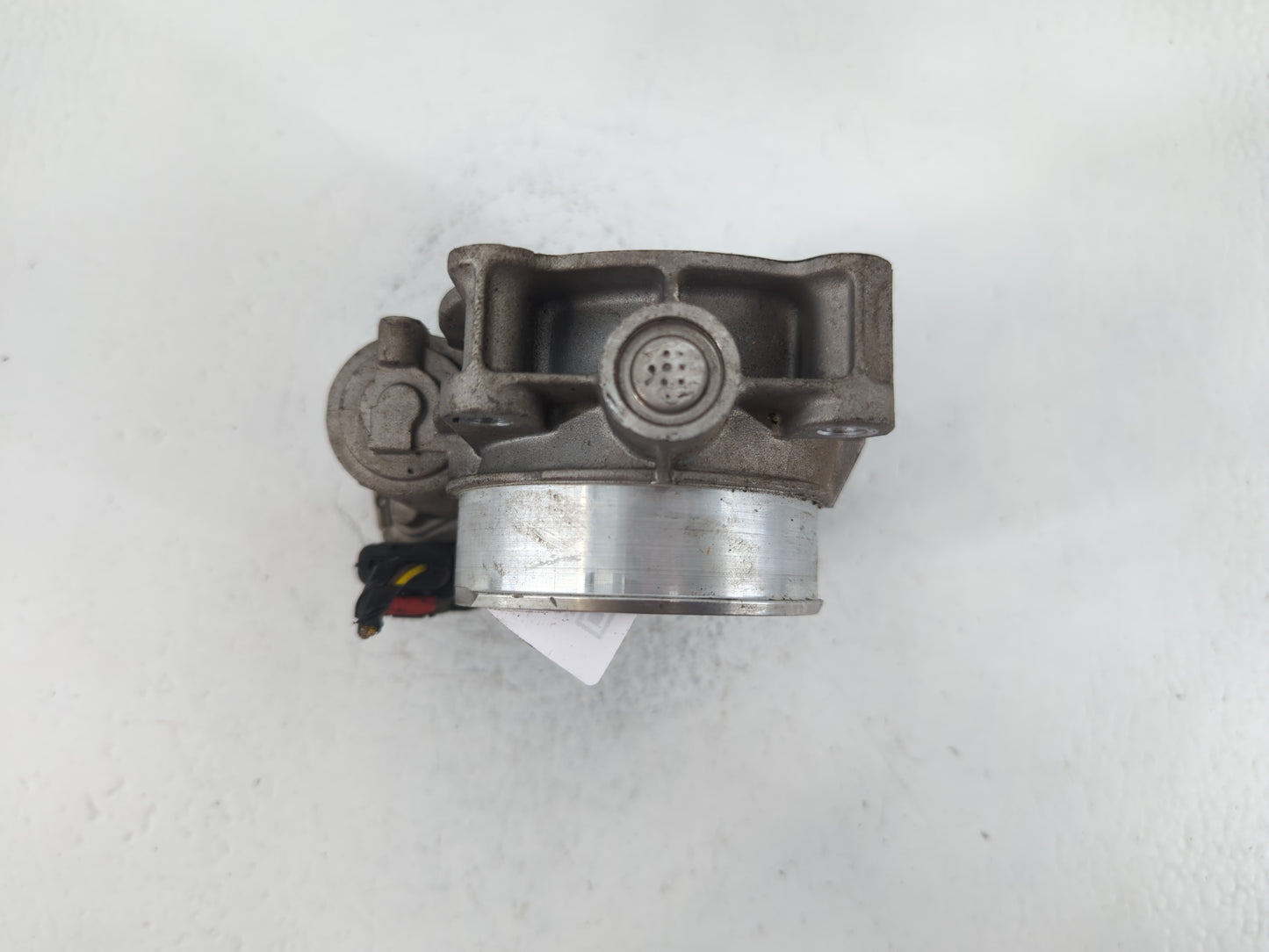 2012-2015 Chevrolet Camaro Throttle Body P/N:12632172BA Fits Fits 2012 2013 2014 2015 2016 2017 2018 2019 2020 2021 2022 OEM Used Auto Parts - Oemusedautoparts1.com