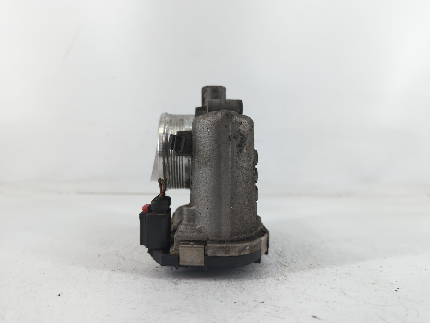 2013-2016 Ford Escape Throttle Body P/N:0 280 750 585 Fits Fits 2012 2013 2014 2015 2016 2017 OEM Used Auto Parts - Oemusedautoparts1.com