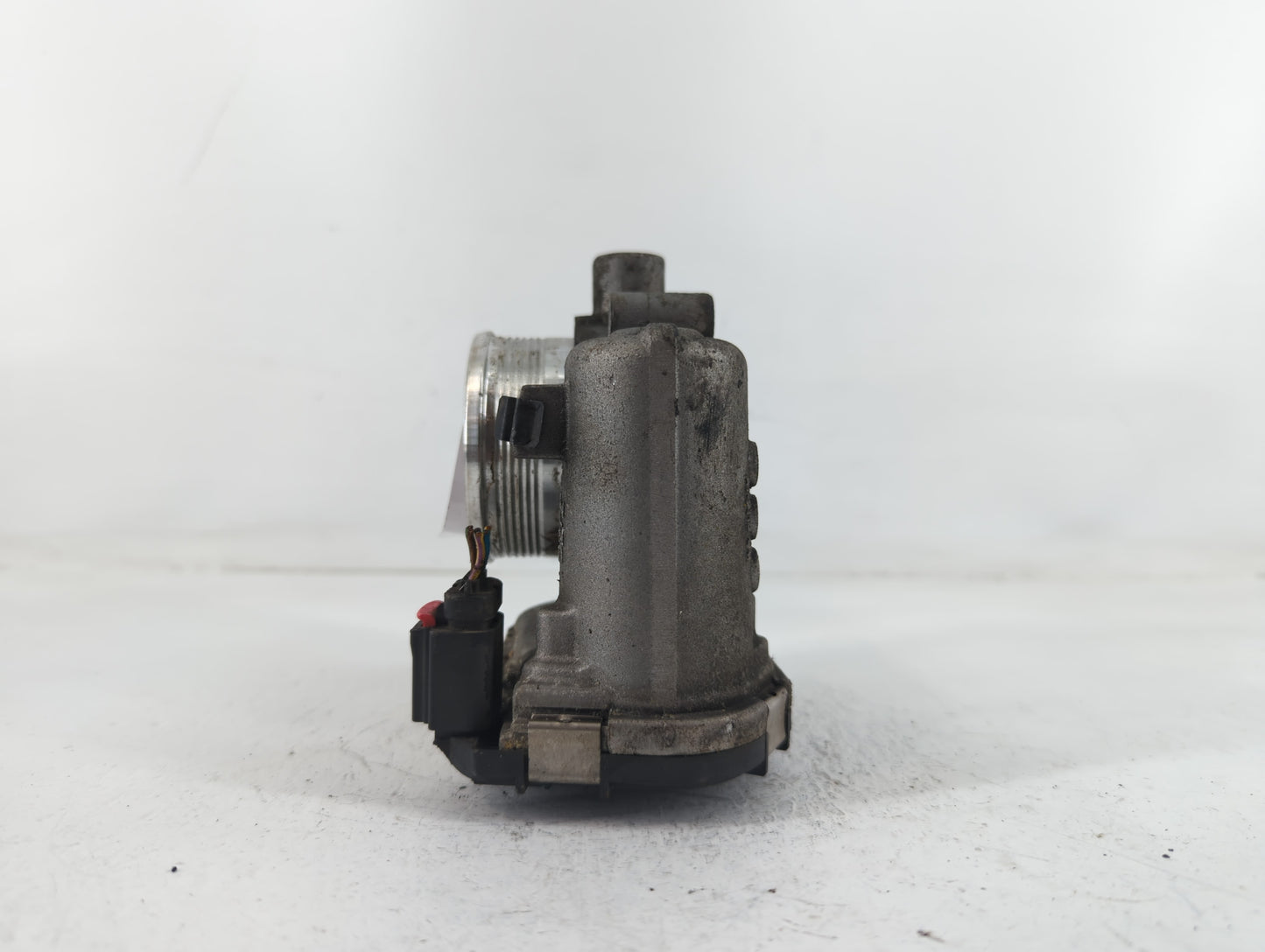 2013-2016 Ford Escape Throttle Body P/N:0 280 750 585 Fits Fits 2012 2013 2014 2015 2016 2017 OEM Used Auto Parts - Oemusedautoparts1.com