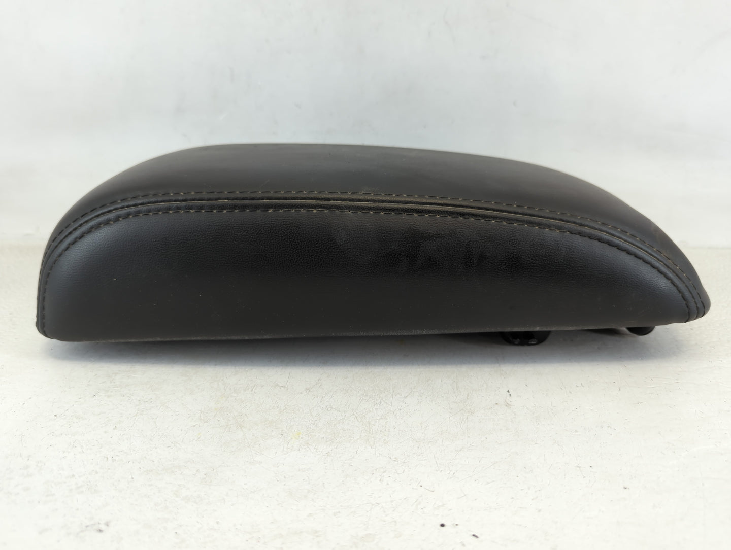 2012-2020 Dodge Journey Center Console Armrest Cover Lid Fits Fits 2012 2013 2014 2015 2016 2017 2018 2019 2020 OEM Used Auto Parts - Oemusedautoparts1.com