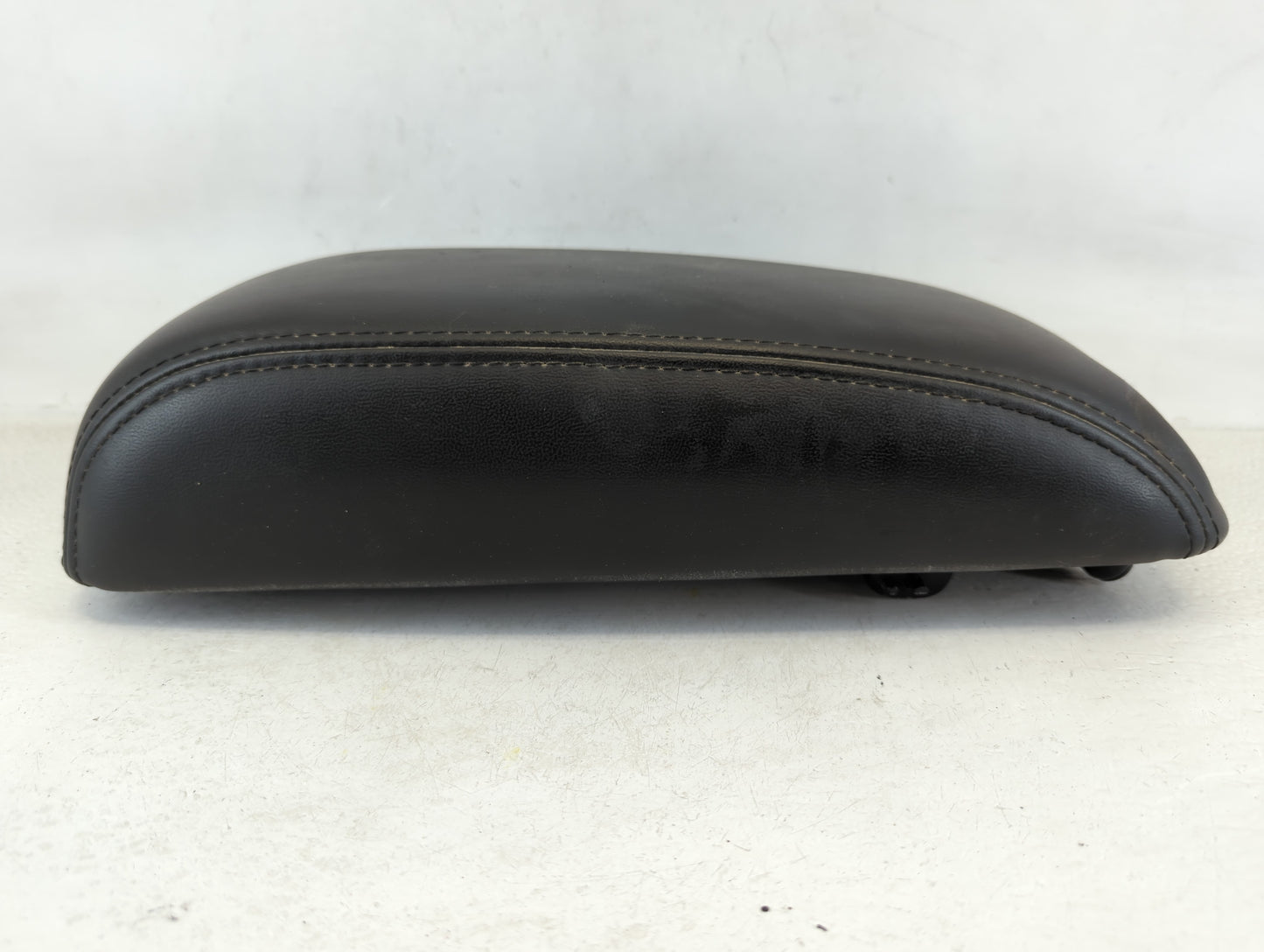 2012-2020 Dodge Journey Center Console Armrest Cover Lid Fits Fits 2012 2013 2014 2015 2016 2017 2018 2019 2020 OEM Used Auto Parts - Oemusedautoparts1.com