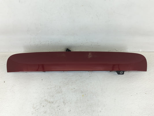 2008 Buick Enclave Third Brake Light Tail Light Fits OEM Used Auto Parts - Oemusedautoparts1.com