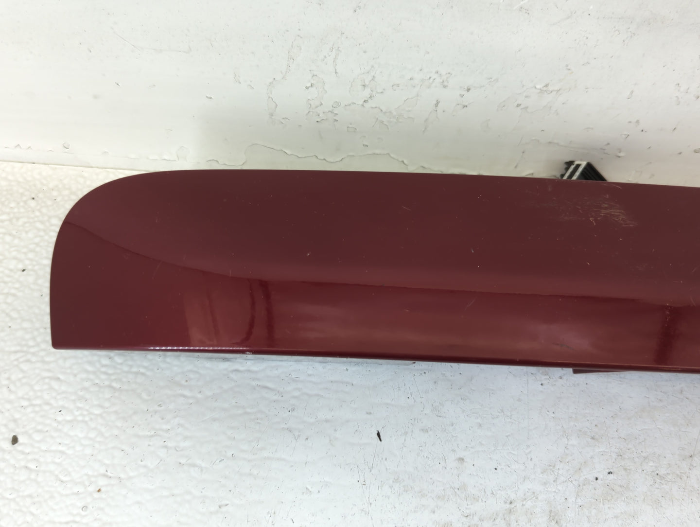 2008 Buick Enclave Third Brake Light Tail Light Fits OEM Used Auto Parts - Oemusedautoparts1.com
