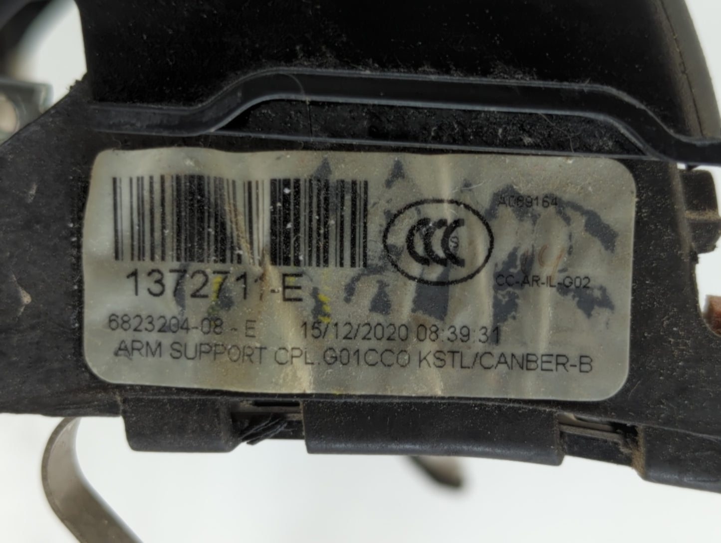 2021 Bmw X3 Center Console Armrest Cover Lid P/N:1372711 E Fits OEM Used Auto Parts - Oemusedautoparts1.com