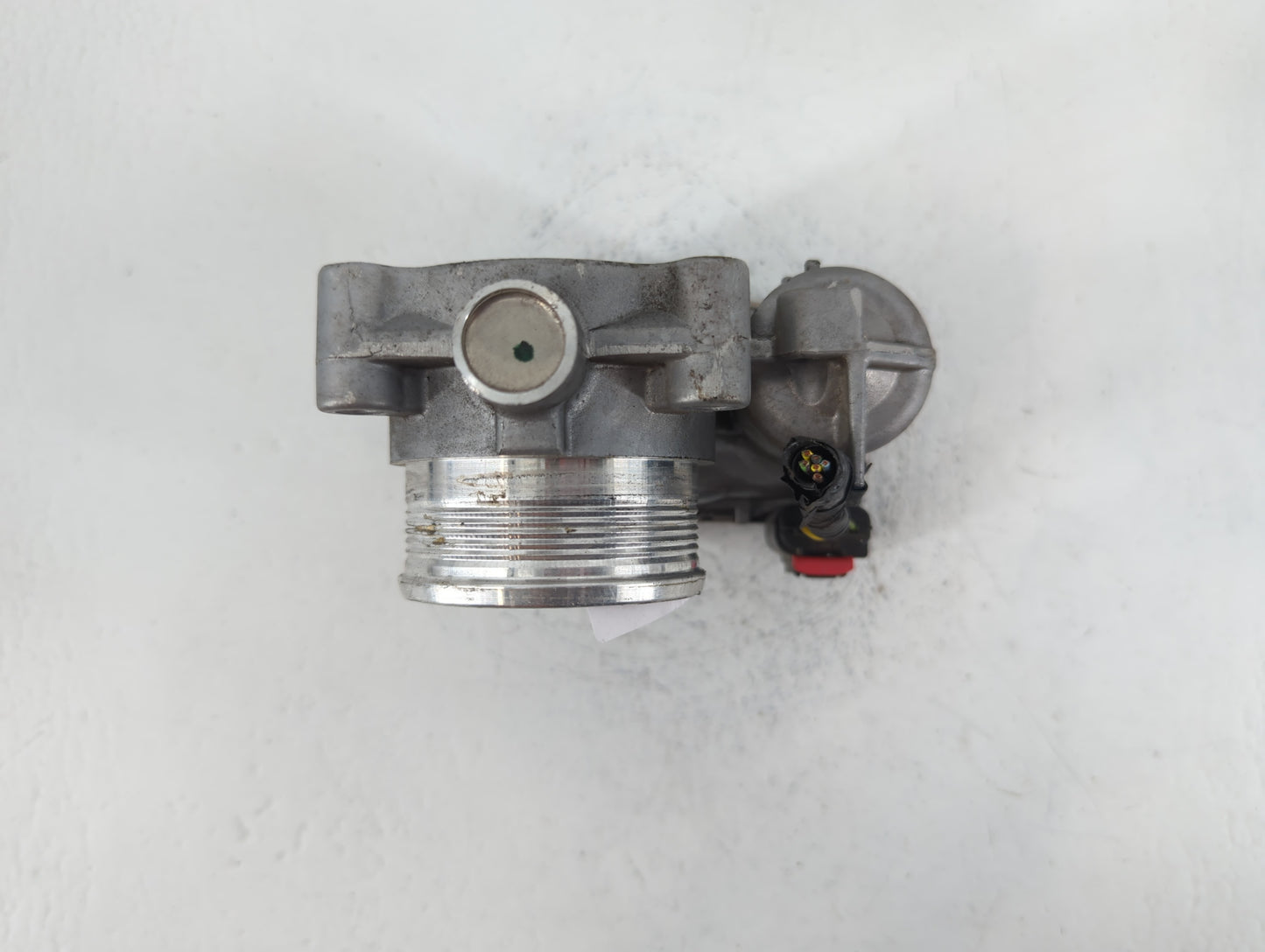 2014-2018 Ford Focus Throttle Body P/N:DS7E-9F991-BB Fits Fits 2014 2015 2016 2017 2018 2019 2020 2021 2022 OEM Used Auto Parts - Oemusedautoparts1.com