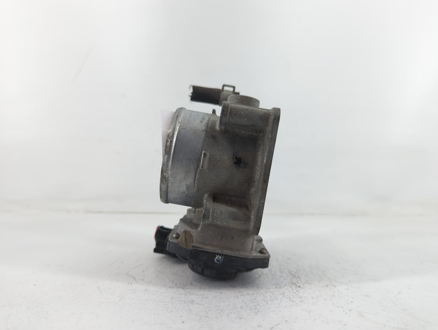 2014-2020 Nissan Rogue Throttle Body P/N:02266 7L15, 3TA60-01 C Fits Fits 2013 2014 2015 2016 2017 2018 2019 2020 OEM Used Auto Parts - Oemusedautoparts1.com