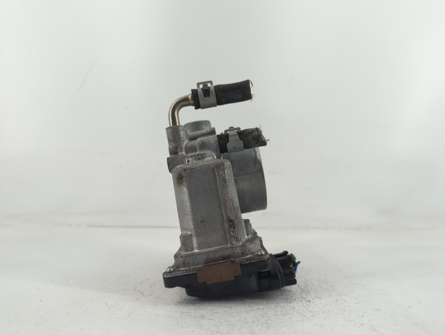 2014-2020 Nissan Rogue Throttle Body P/N:02266 7L15, 3TA60-01 C Fits Fits 2013 2014 2015 2016 2017 2018 2019 2020 OEM Used Auto Parts - Oemusedautoparts1.com