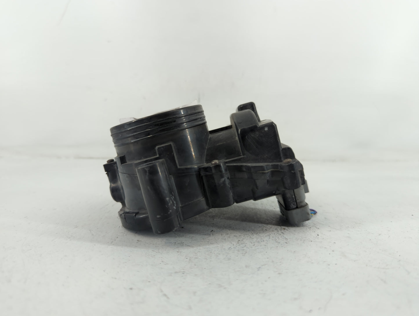 2008-2013 Mini Cooper Throttle Body P/N:V757669780-05 A2C53279370 Fits Fits 2008 2009 2010 2011 2012 2013 OEM Used Auto Parts - Oemusedautoparts1.com