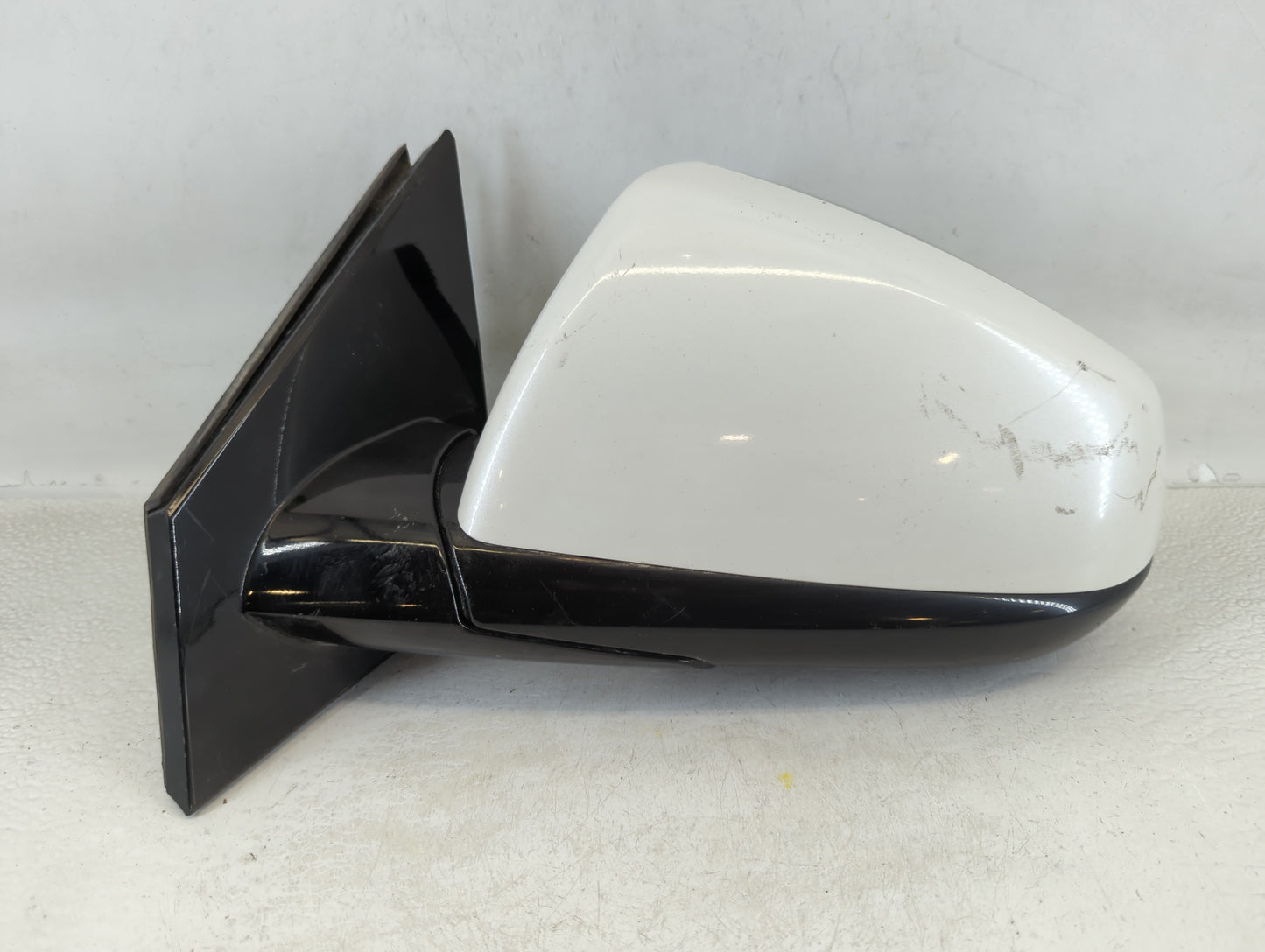 2010 Cadillac Srx Side Mirror Replacement Driver Left View Door Mirror P/N:20862679 E9024503 Fits OEM Used Auto Parts - Oemusedautoparts1.com