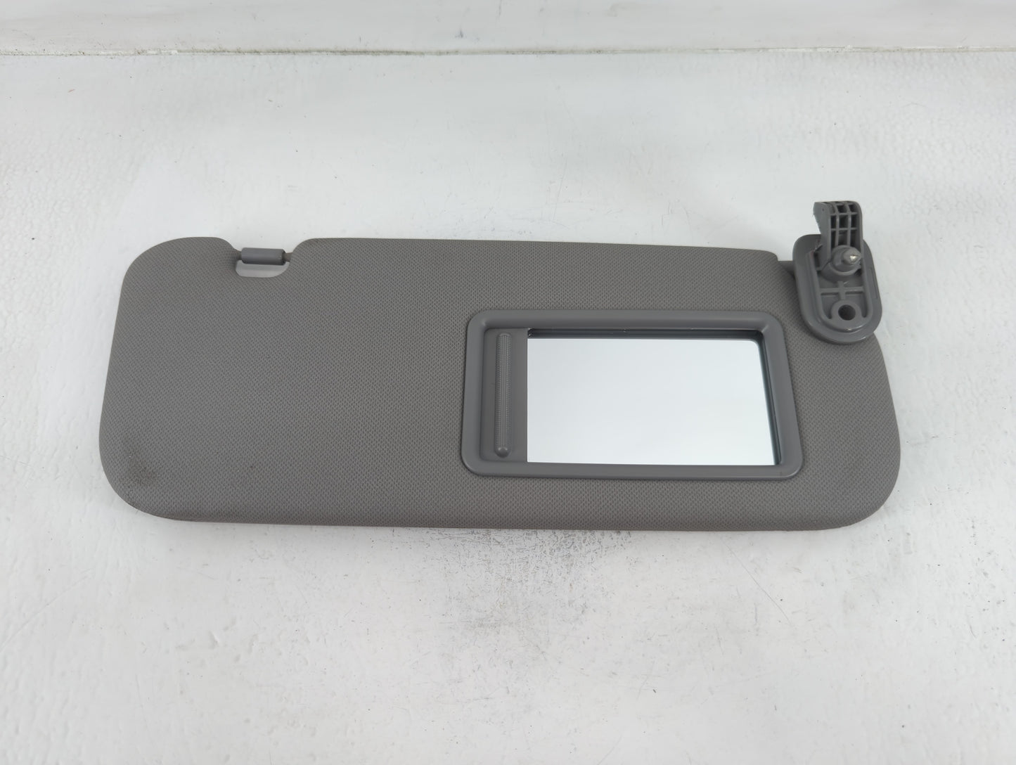 2014-2017 Hyundai Accent Sun Visor Shade Replacement Passenger Right Mirror Fits Fits 2014 2015 2016 2017 OEM Used Auto Parts - Oemusedautoparts1.com