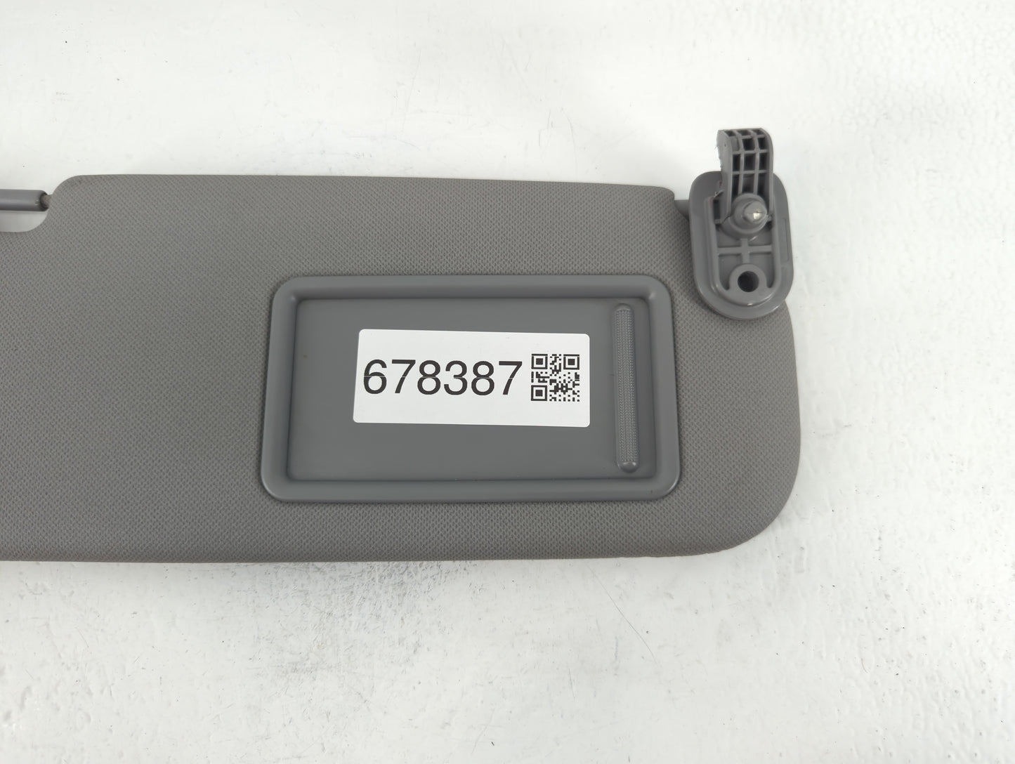 2014-2017 Hyundai Accent Sun Visor Shade Replacement Passenger Right Mirror Fits Fits 2014 2015 2016 2017 OEM Used Auto Parts - Oemusedautoparts1.com