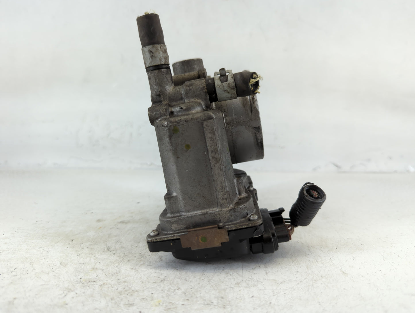 2013-2019 Nissan Sentra Throttle Body P/N:3G17 00826 3RA60-01 A Fits Fits 2013 2014 2015 2016 2017 2018 2019 OEM Used Auto Parts - Oemusedautoparts1.com