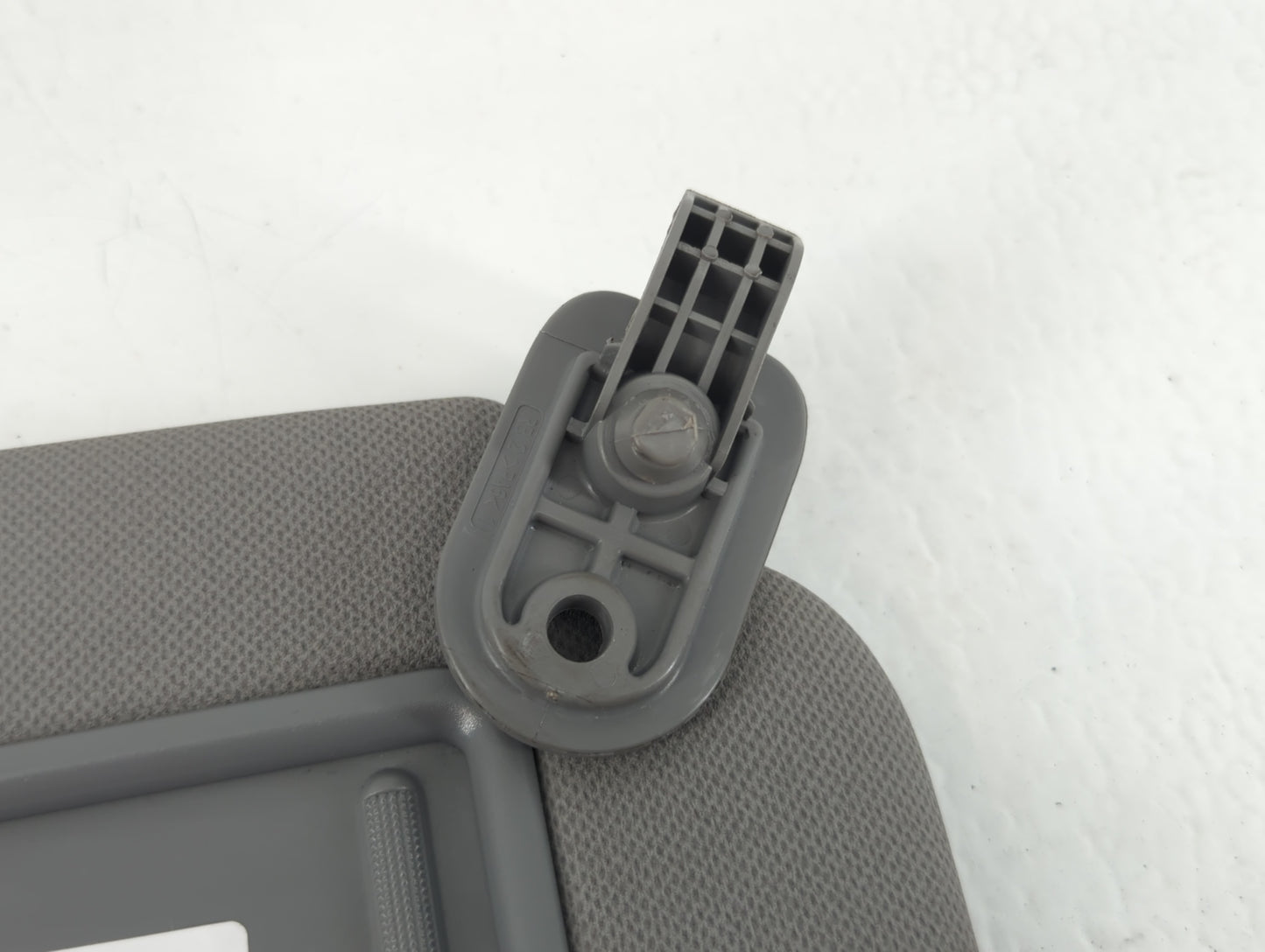 2014-2017 Hyundai Accent Sun Visor Shade Replacement Passenger Right Mirror Fits Fits 2014 2015 2016 2017 OEM Used Auto Parts - Oemusedautoparts1.com