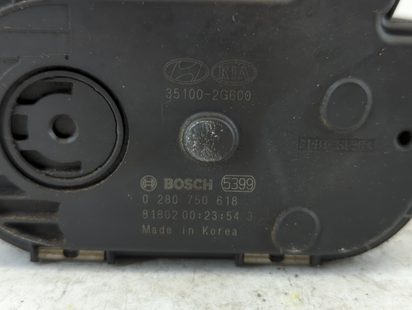 2016-2020 Kia Optima Throttle Body P/N:0 280 750 618 35100-2G600 Fits Fits 2015 2016 2017 2018 2019 2020 2021 OEM Used Auto Parts - Oemusedautoparts1.com