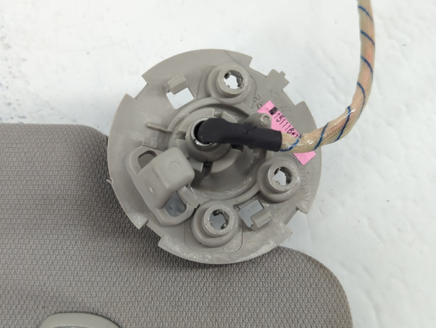 2010-2017 Chevrolet Equinox Sun Visor Shade Replacement Passenger Right Mirror Fits Fits 2010 2011 2012 2013 2014 2015 2016 2017 OEM Used Auto Parts - Oemusedautoparts1.com