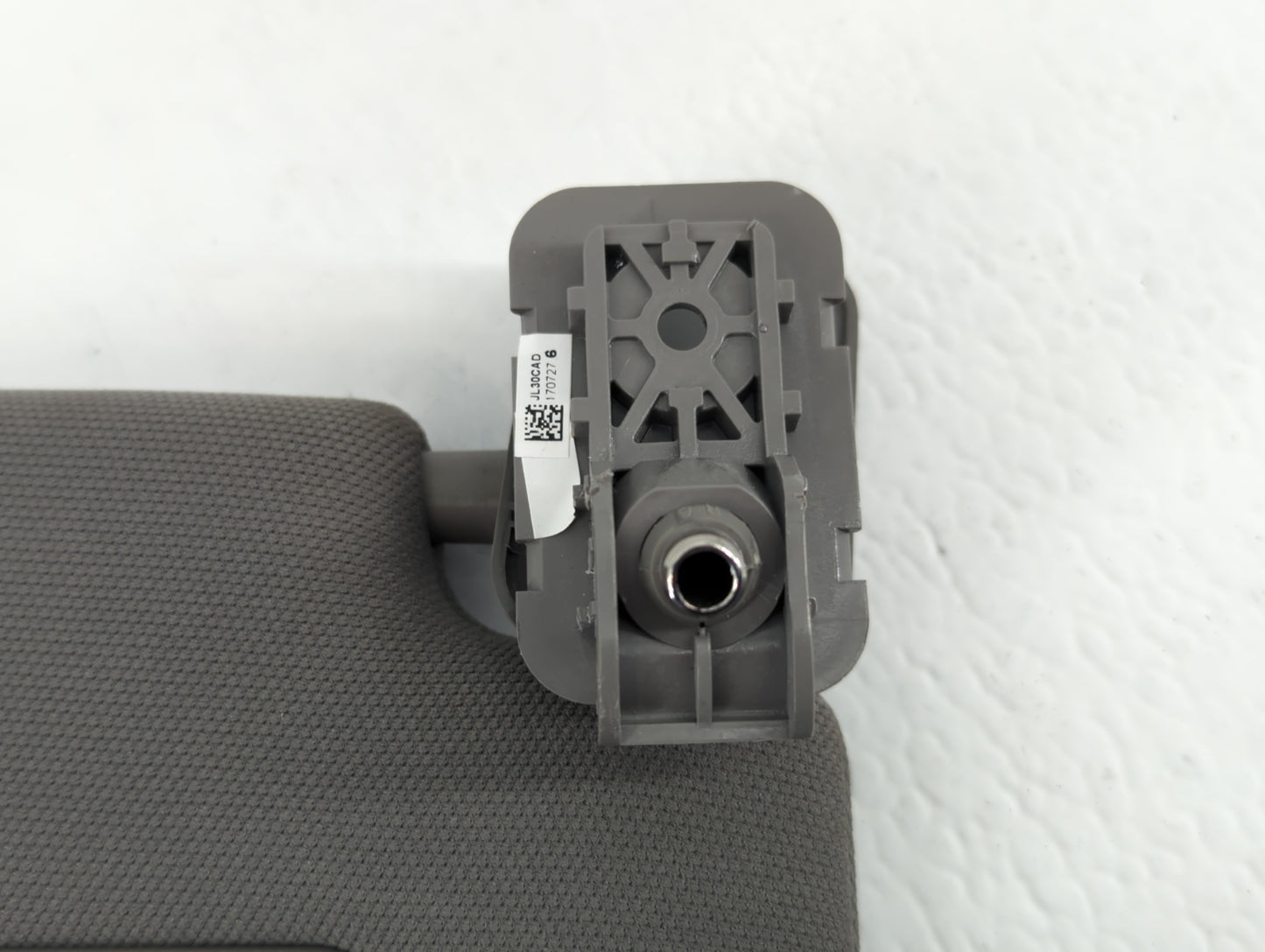 2018-2020 Ford F-150 Sun Visor Shade Replacement Passenger Right Mirror Fits Fits 2018 2019 2020 OEM Used Auto Parts - Oemusedautoparts1.com