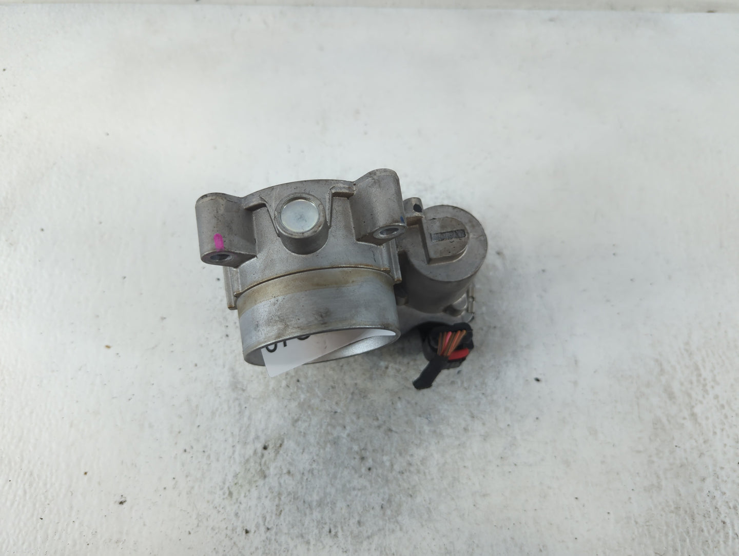 2017-2022 Jeep Compass Throttle Body P/N:04891970A0 Fits Fits 2014 2015 2016 2017 2018 2019 2020 2021 2022 OEM Used Auto Parts - Oemusedautoparts1.com