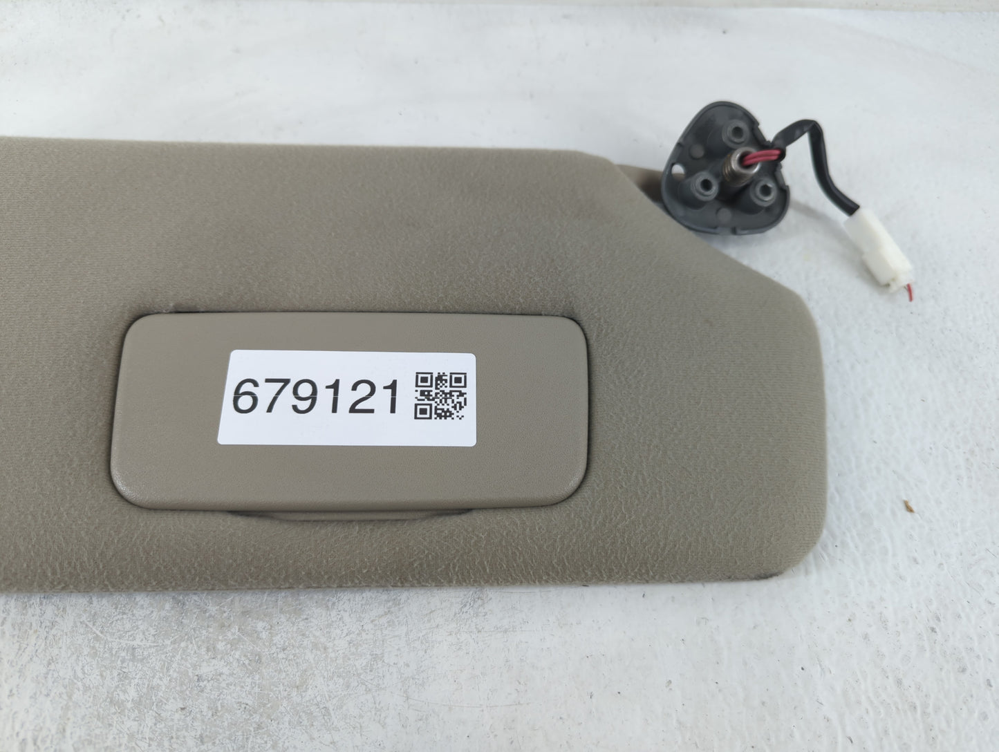 2011-2014 Toyota Sienna Sun Visor Shade Replacement Passenger Right Mirror Fits Fits 2011 2012 2013 2014 OEM Used Auto Parts - Oemusedautoparts1.com