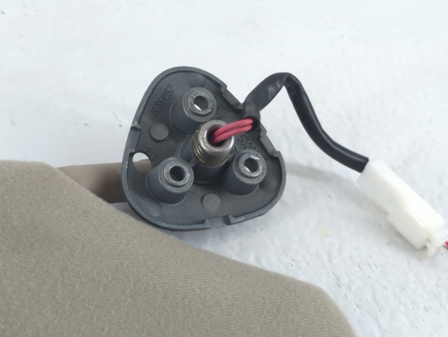 2011-2014 Toyota Sienna Sun Visor Shade Replacement Passenger Right Mirror Fits Fits 2011 2012 2013 2014 OEM Used Auto Parts - Oemusedautoparts1.com