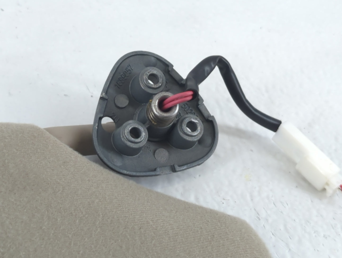 2011-2014 Toyota Sienna Sun Visor Shade Replacement Passenger Right Mirror Fits Fits 2011 2012 2013 2014 OEM Used Auto Parts - Oemusedautoparts1.com