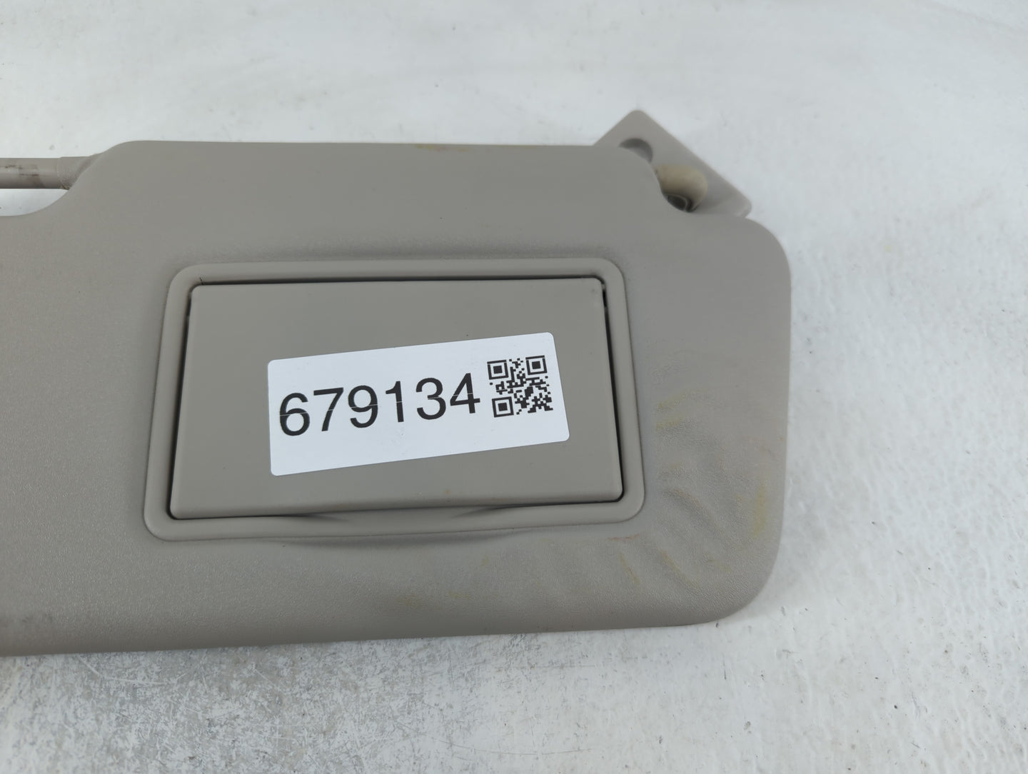 2013-2015 Nissan Versa Sun Visor Shade Replacement Passenger Right Mirror Fits Fits 2013 2014 2015 OEM Used Auto Parts - Oemusedautoparts1.com