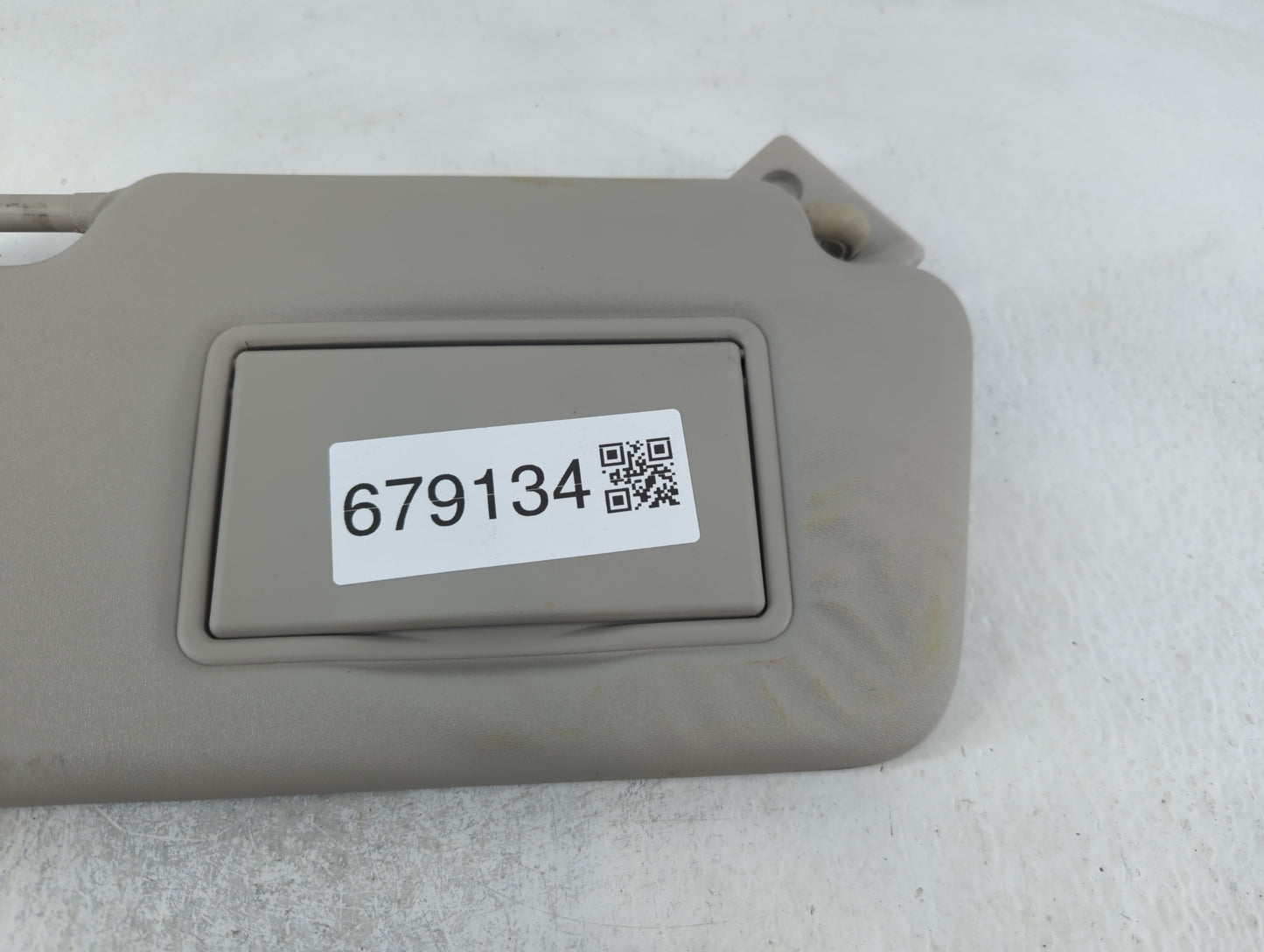 2013-2015 Nissan Versa Sun Visor Shade Replacement Passenger Right Mirror Fits Fits 2013 2014 2015 OEM Used Auto Parts - Oemusedautoparts1.com