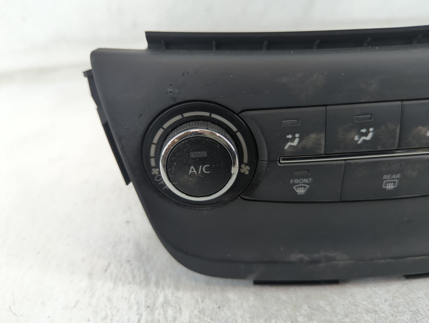 2017-2019 Nissan Sentra Climate Control Module Temperature AC/Heater Replacement P/N:275004AF2B Fits Fits 2017 2018 2019 OEM Used Auto Parts - Oemusedautoparts1.com