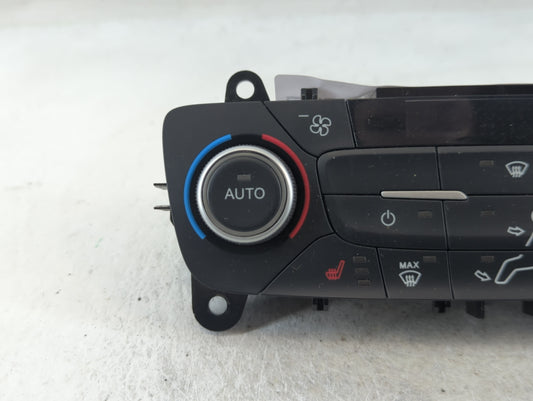 2018-2019 Ford Escape Climate Control Module Temperature AC/Heater Replacement P/N:GJ5T-18C612-CH Fits Fits 2018 2019 OEM Used Auto Parts