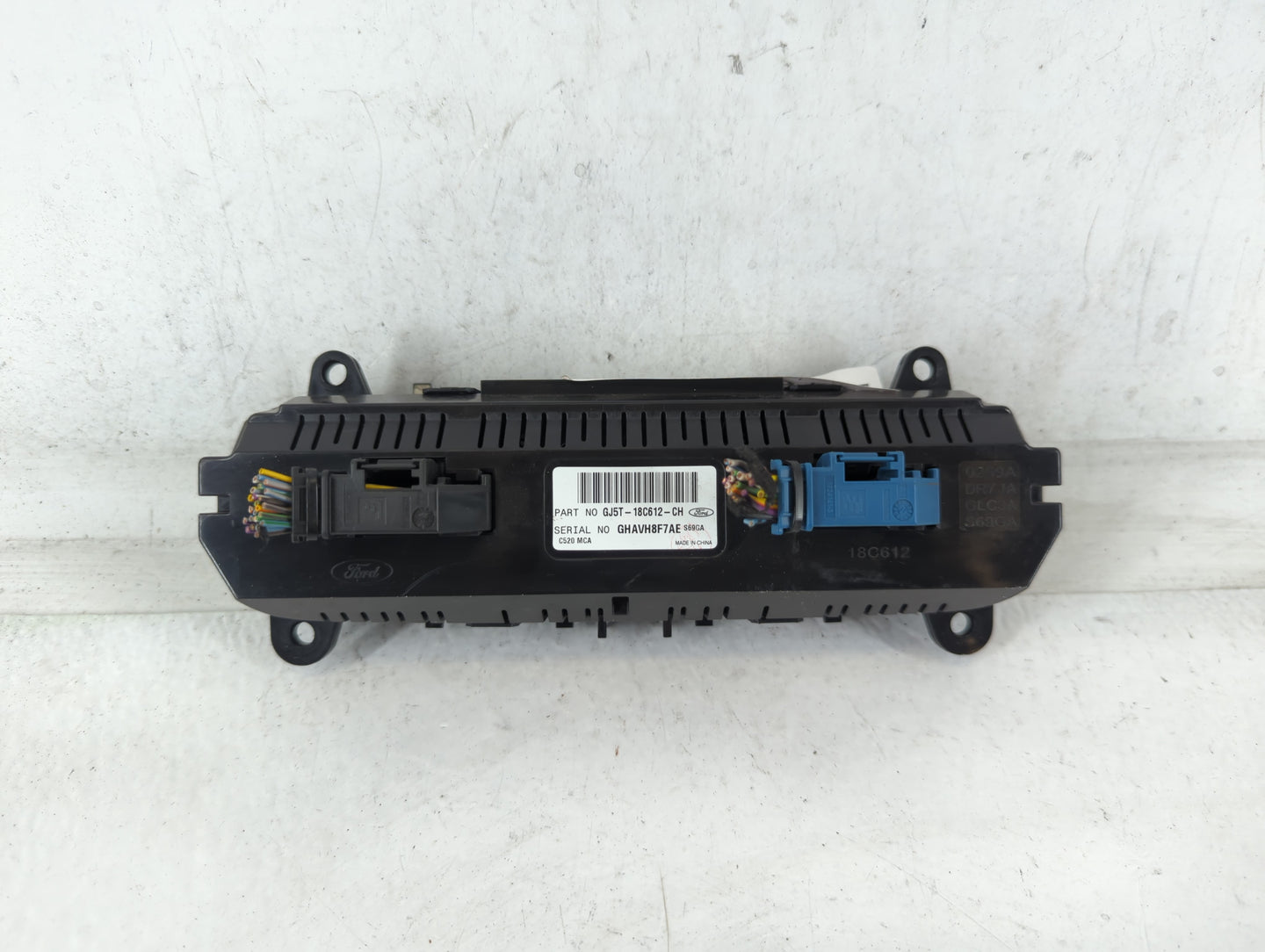 2018-2019 Ford Escape Climate Control Module Temperature AC/Heater Replacement P/N:GJ5T-18C612-CH Fits Fits 2018 2019 OEM Used Auto Parts - Oemusedautoparts1.com