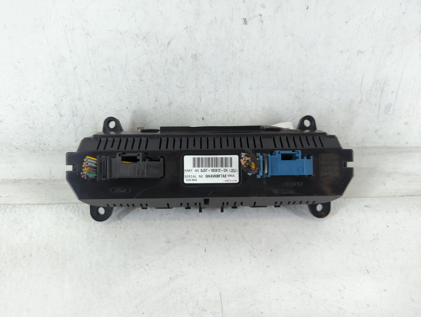 2018-2019 Ford Escape Climate Control Module Temperature AC/Heater Replacement P/N:GJ5T-18C612-CH Fits Fits 2018 2019 OEM Used Auto Parts - Oemusedautoparts1.com