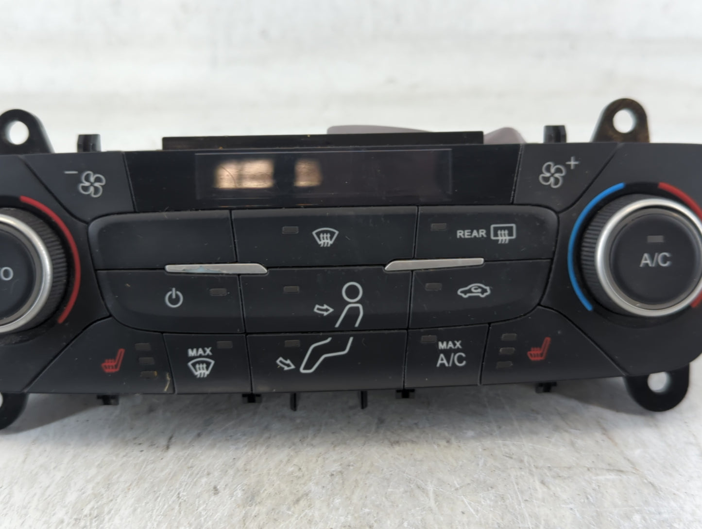 2018-2019 Ford Escape Climate Control Module Temperature AC/Heater Replacement P/N:GJ5T-18C612-CK Fits Fits 2018 2019 OEM Used Auto Parts - Oemusedautoparts1.com