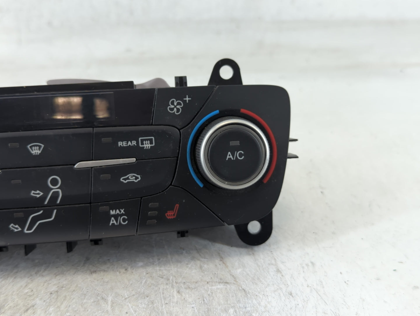 2018-2019 Ford Escape Climate Control Module Temperature AC/Heater Replacement P/N:GJ5T-18C612-CK Fits Fits 2018 2019 OEM Used Auto Parts - Oemusedautoparts1.com