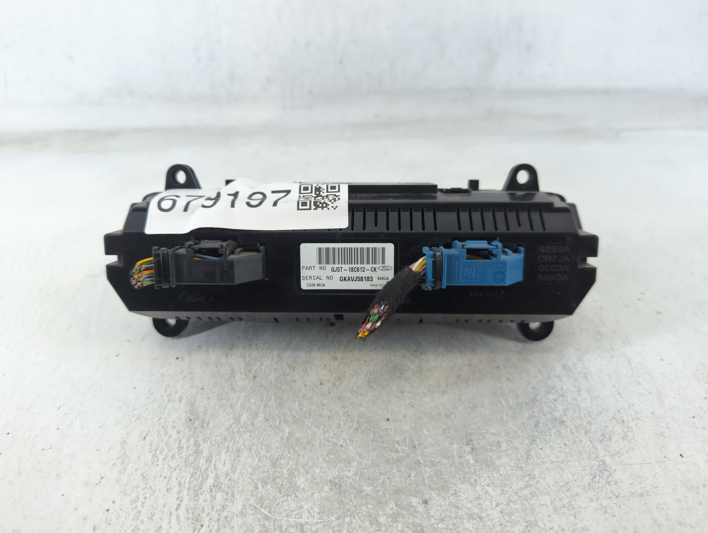 2018-2019 Ford Escape Climate Control Module Temperature AC/Heater Replacement P/N:GJ5T-18C612-CK Fits Fits 2018 2019 OEM Used Auto Parts - Oemusedautoparts1.com
