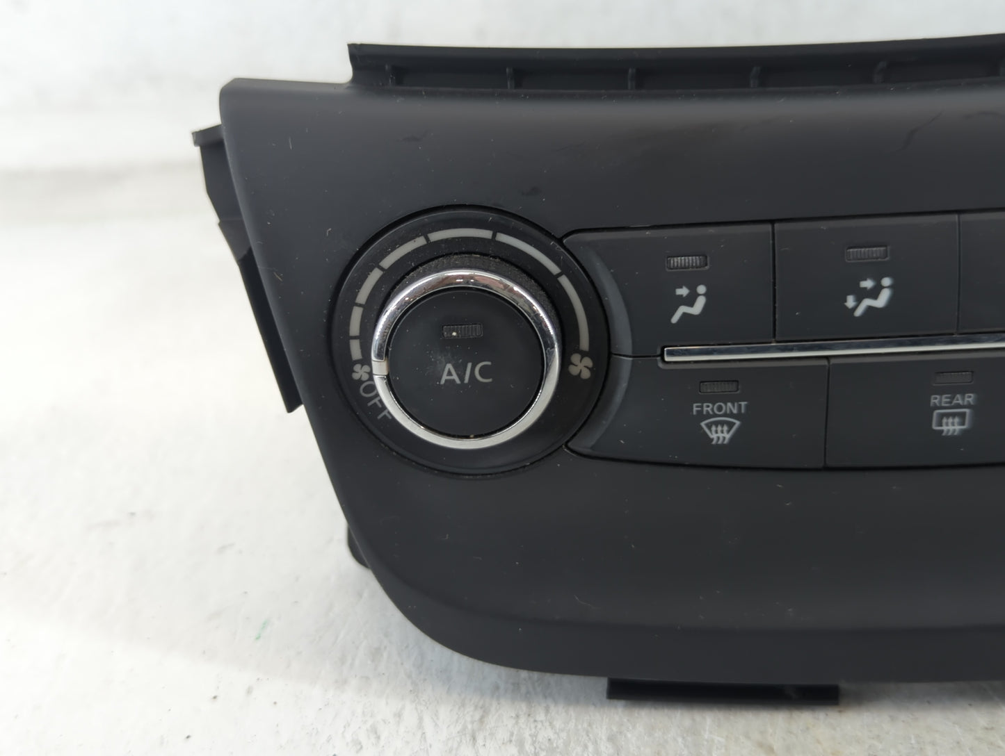 2015-2017 Nissan Sentra Climate Control Module Temperature AC/Heater Replacement P/N:275004AT2A Fits Fits 2015 2016 2017 OEM Used Auto Parts - Oemusedautoparts1.com
