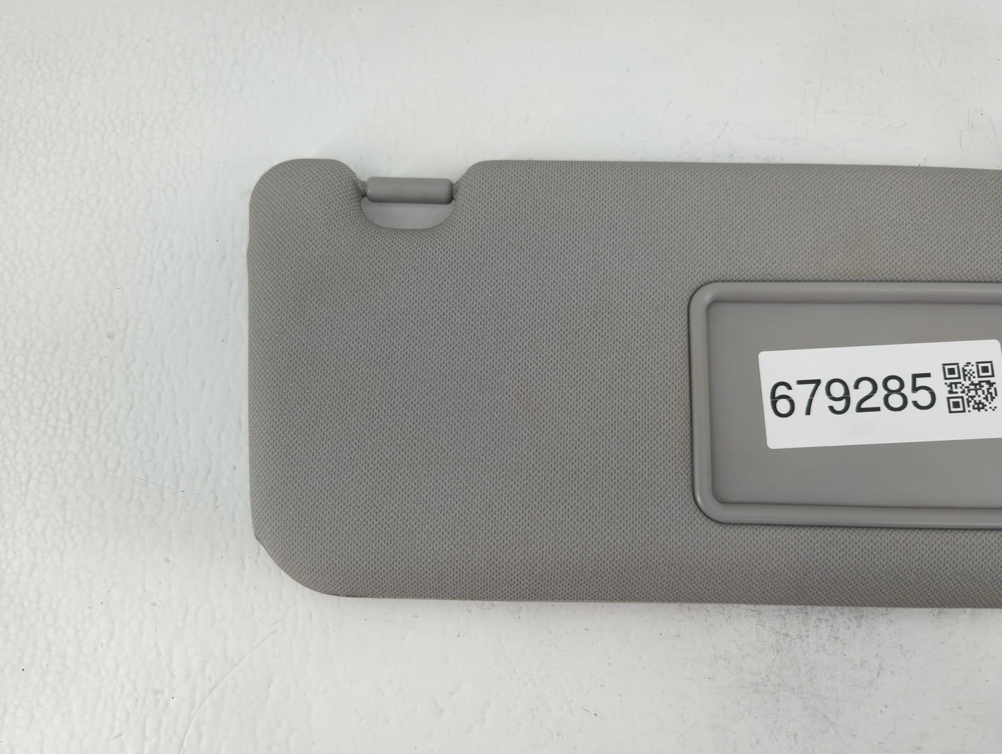 2010-2015 Hyundai Tucson Sun Visor Shade Replacement Passenger Right Mirror Fits Fits 2010 2011 2012 2013 2014 2015 OEM Used Auto Parts - Oemusedautoparts1.com