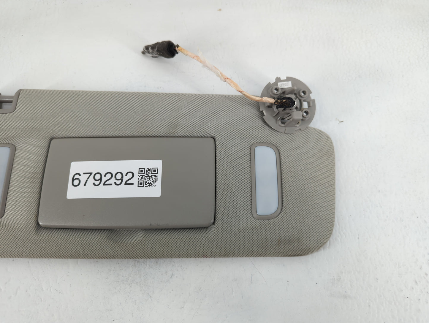 2012-2014 Chevrolet Orlando Sun Visor Shade Replacement Passenger Right Mirror Fits Fits 2012 2013 2014 OEM Used Auto Parts - Oemusedautoparts1.com