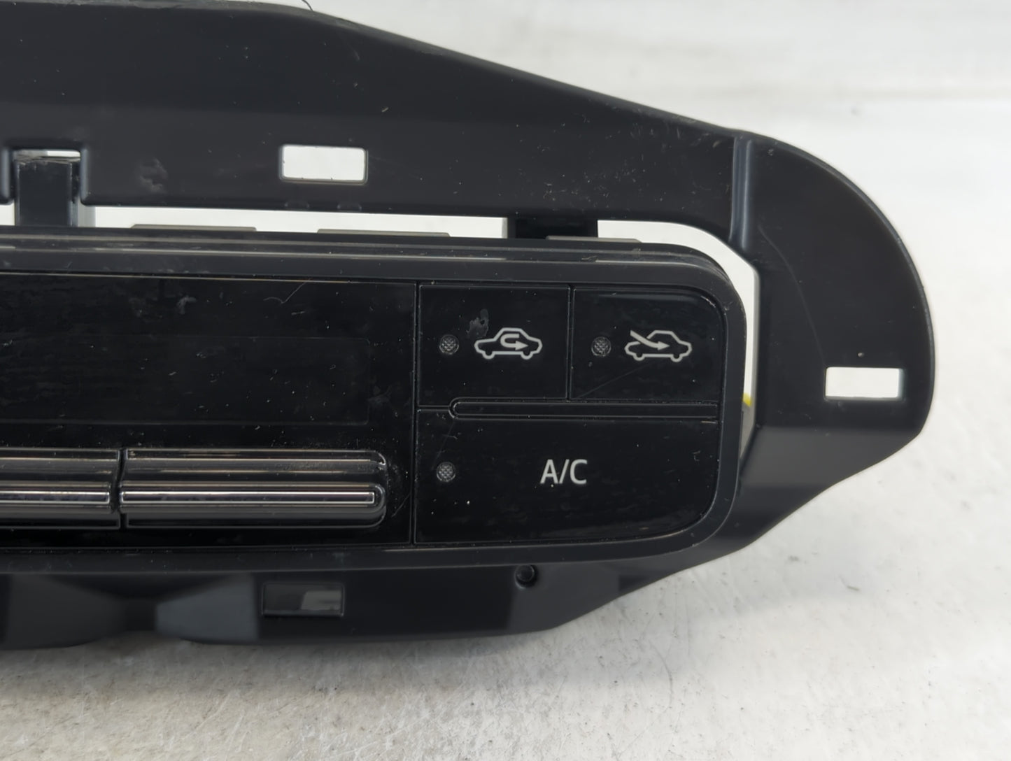 2017-2019 Toyota Corolla Climate Control Module Temperature AC/Heater Replacement P/N:55468-02060 Fits Fits 2017 2018 2019 OEM Used Auto Parts - Oemusedautoparts1.com