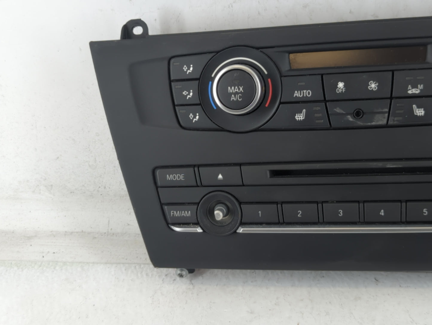 2011-2014 Bmw X3 Climate Control Module Temperature AC/Heater Replacement P/N:6411 9287629-02 Fits Fits 2011 2012 2013 2014 OEM Used Auto Parts - Oemusedautoparts1.com