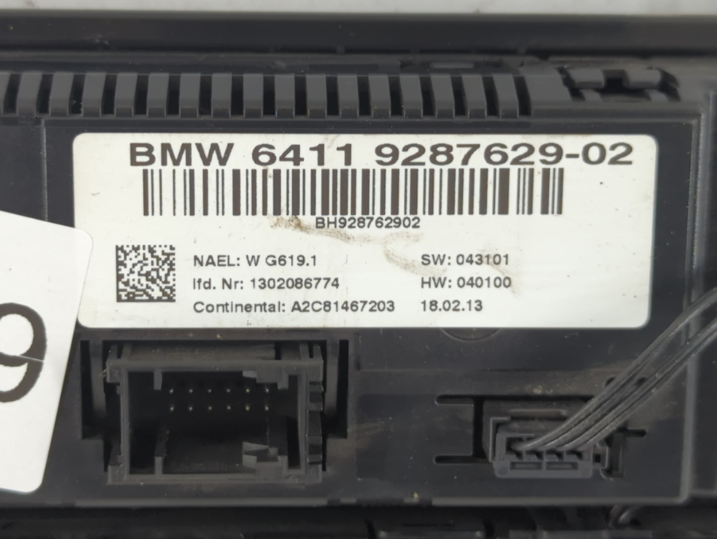 2011-2014 Bmw X3 Climate Control Module Temperature AC/Heater Replacement P/N:6411 9287629-02 Fits Fits 2011 2012 2013 2014 OEM Used Auto Parts - Oemusedautoparts1.com