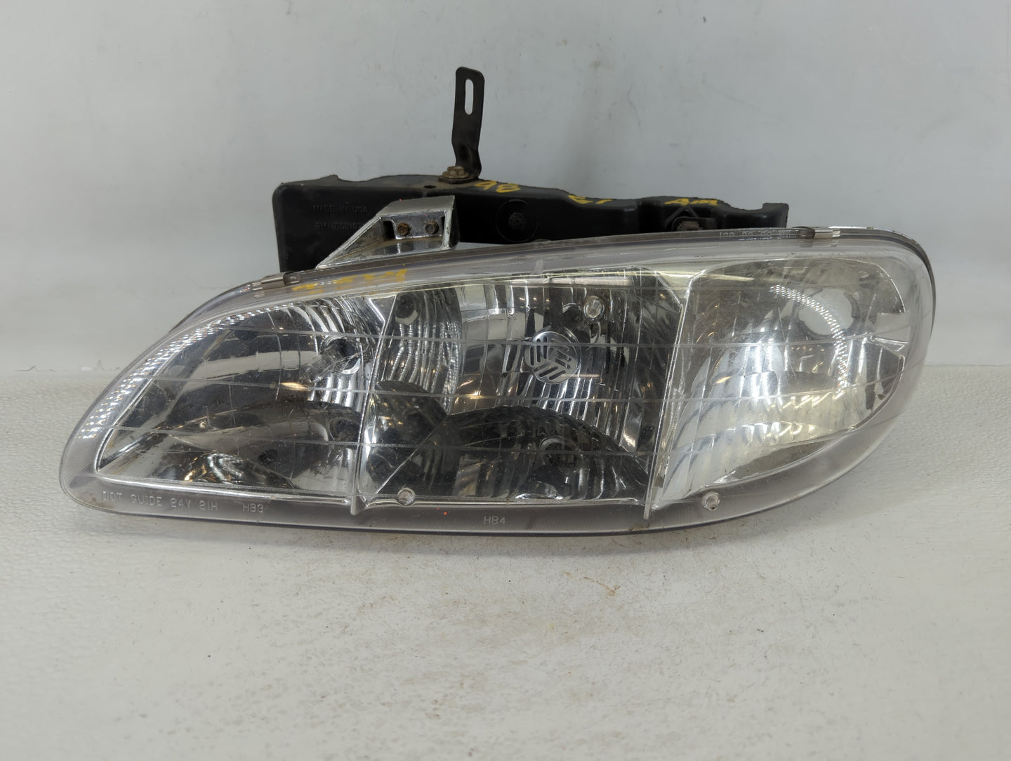 1996-1998 Pontiac Grand Am Driver Left Oem Head Light Headlight Lamp - Oemusedautoparts1.com