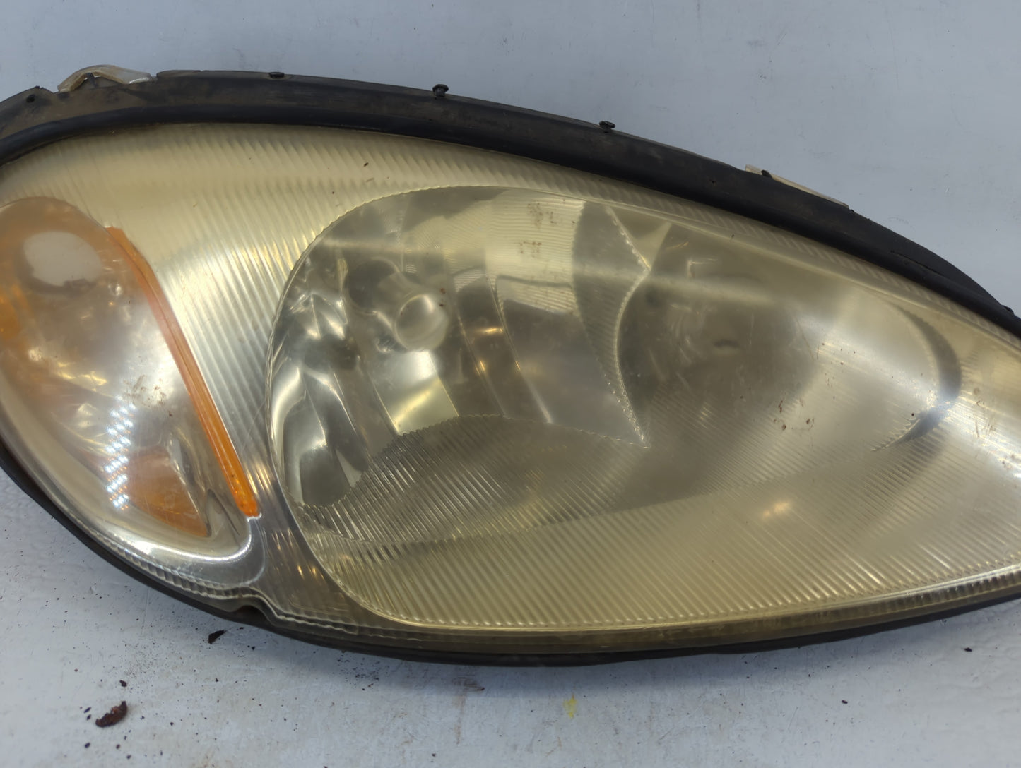 2001 Chrysler Pt Cruiser Passenger Right Oem Head Light Headlight Lamp - Oemusedautoparts1.com