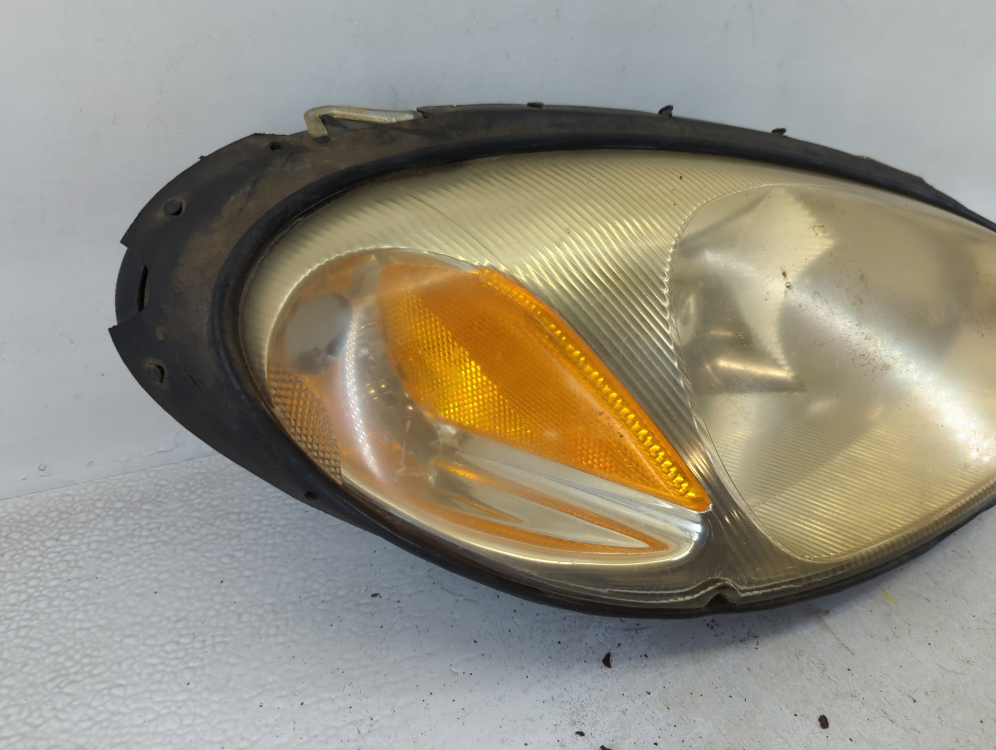 2001 Chrysler Pt Cruiser Passenger Right Oem Head Light Headlight Lamp - Oemusedautoparts1.com